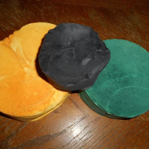 Craft Supplies--Felt--Crepe--Ribbon - Picture 4 of 5